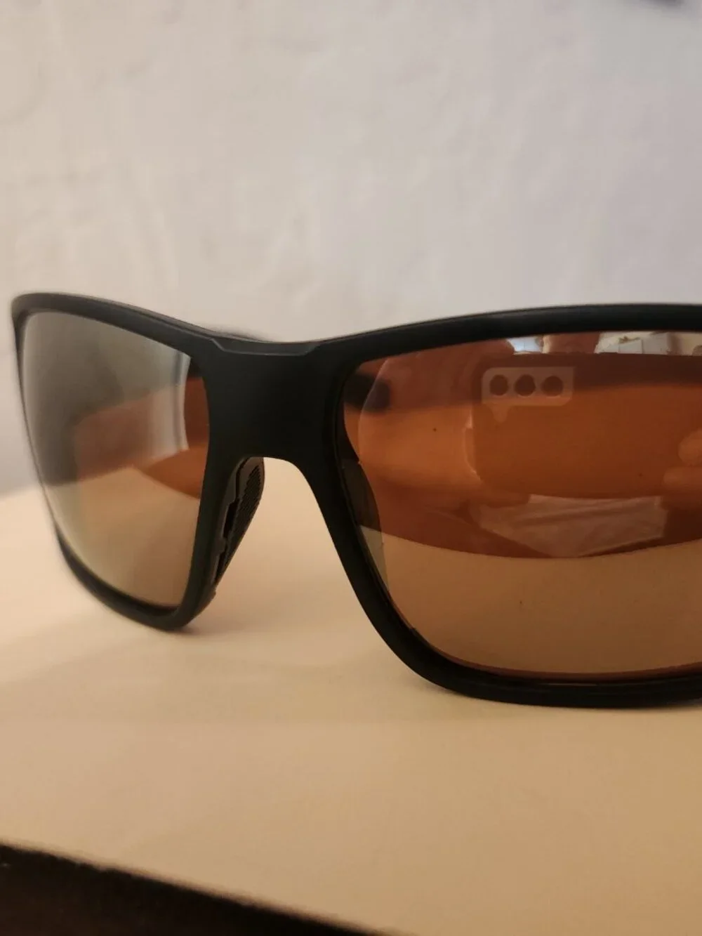 ​NEW IN BOX Costa Reefton Pro Black 580G Glass Polarized Copper Silver Mirror